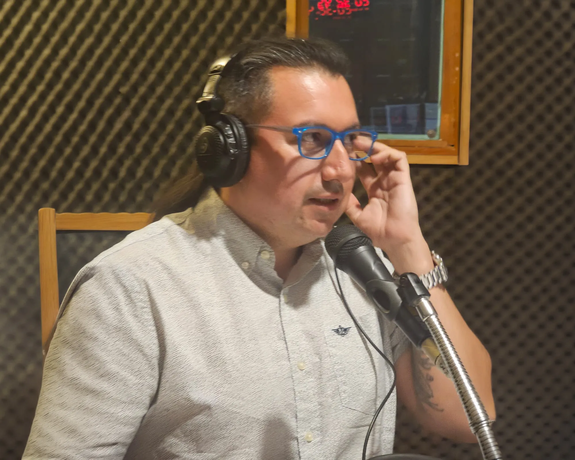 Pablo durante una entrevista radial